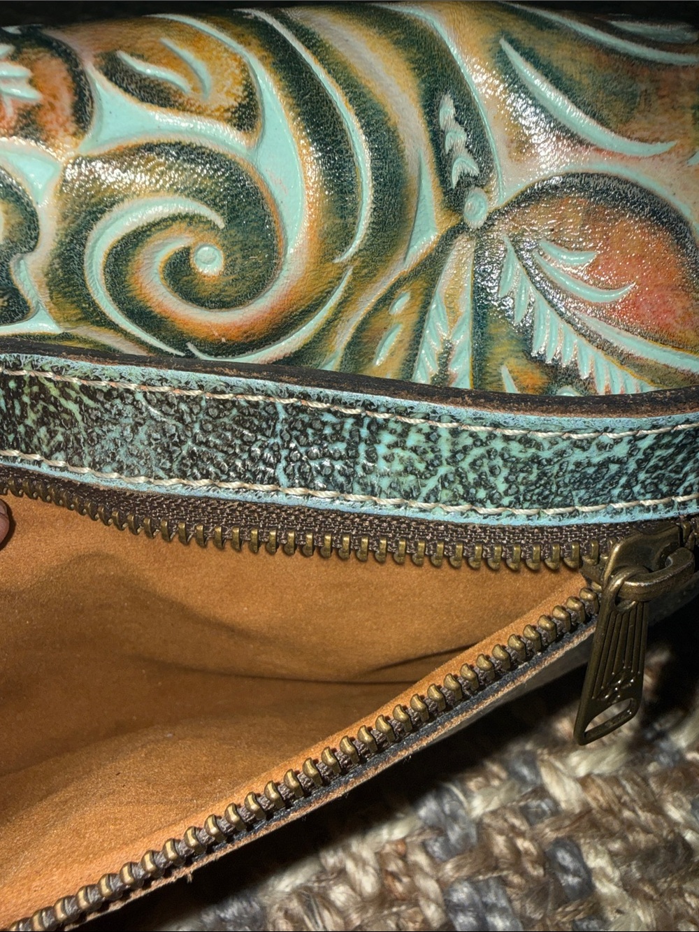 Patricia Nash Embossed Crossbody Bag - Picture 8 of 13